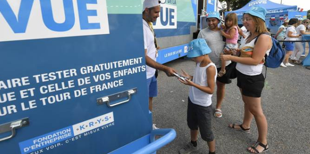 Krys contrôle la vue et l’audition du Tour de France