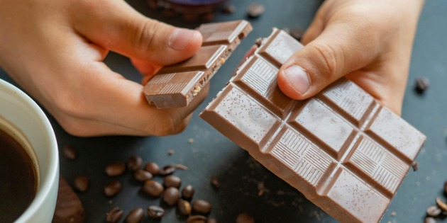 Consommer du chocolat réduirait le risque de perte auditive